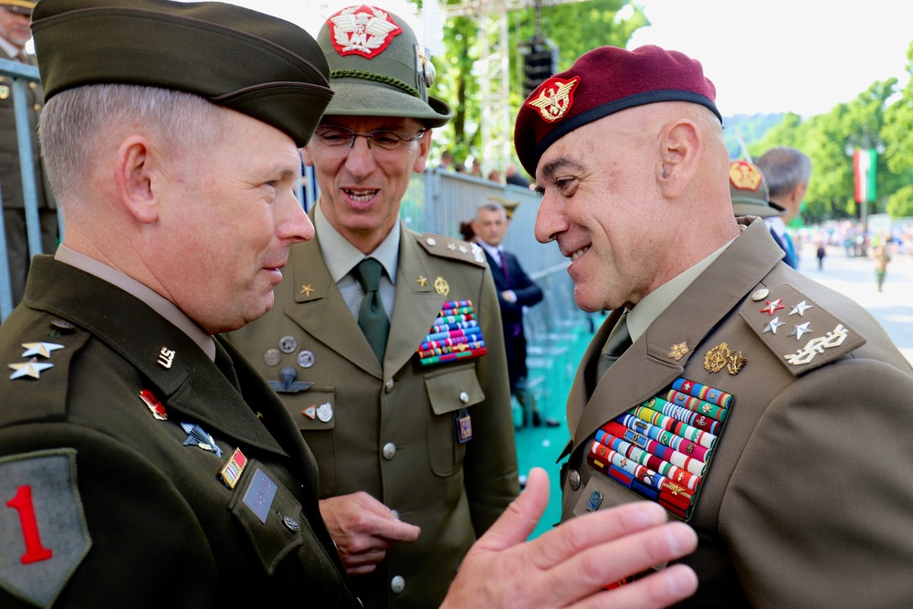 SETAF-AF Commanding General attends 95th National Alpini Rally parade