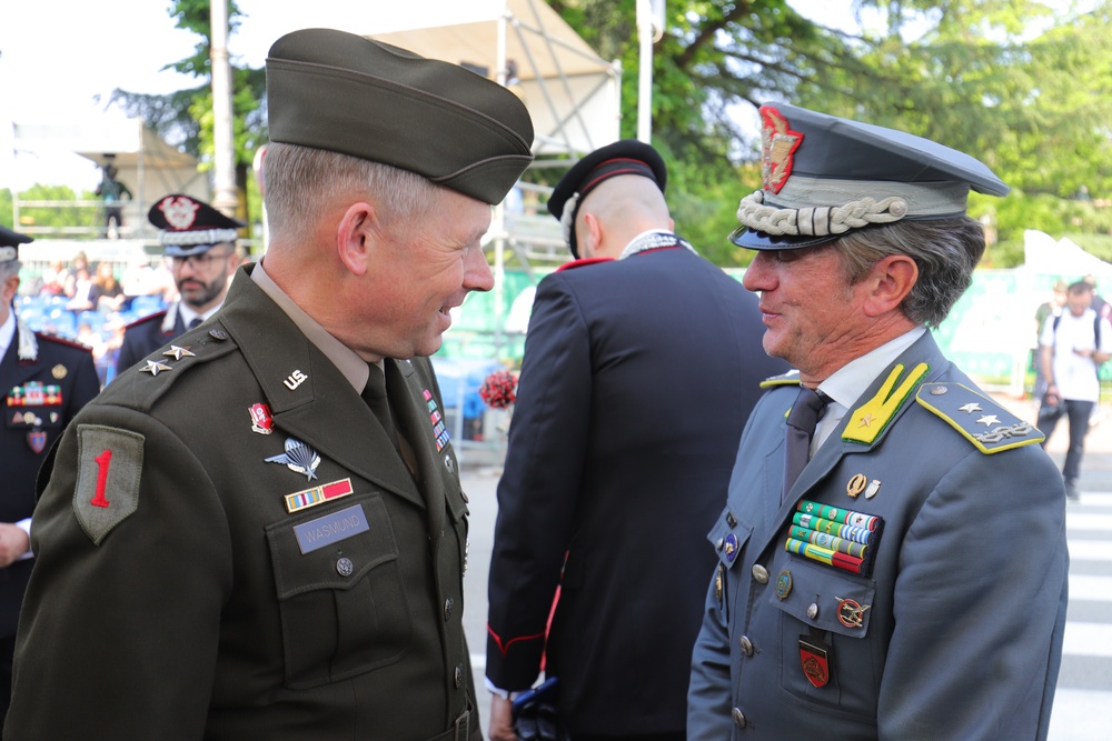 DVIDS - Images - SETAF-AF Commanding General attends 95th National ...