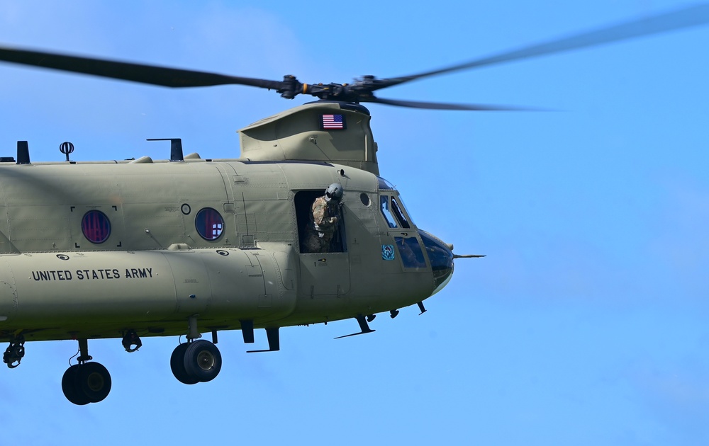 Army National Guard provides airlift during Sentry Savannah