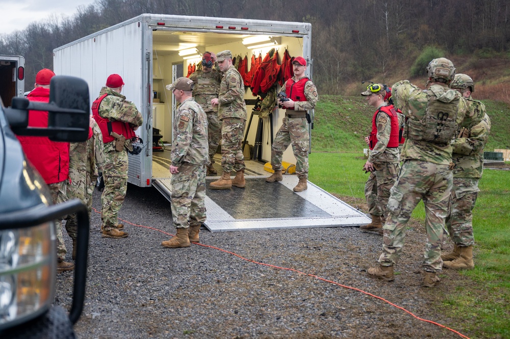 911th SFS weapons qualifications