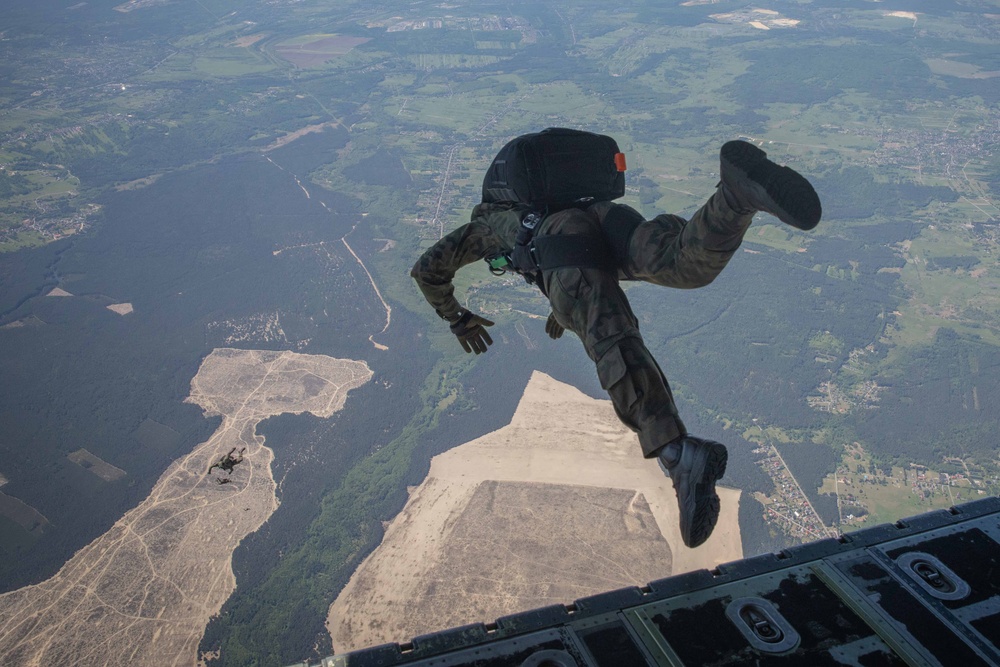 U.S. Army 10th Special Forces Group (Airborne) and Polish 6th Airborne Brigade perform a static line and high altitude low opening parachute jumps May 13-15, 2024 near Krakow Poland.