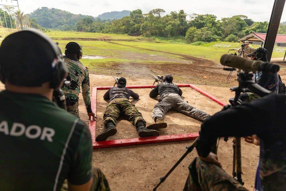 Fuerzas Comando 24 Sniper Course