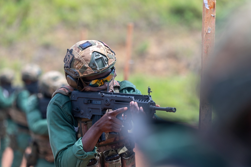 Ivorian SOF at the Range
