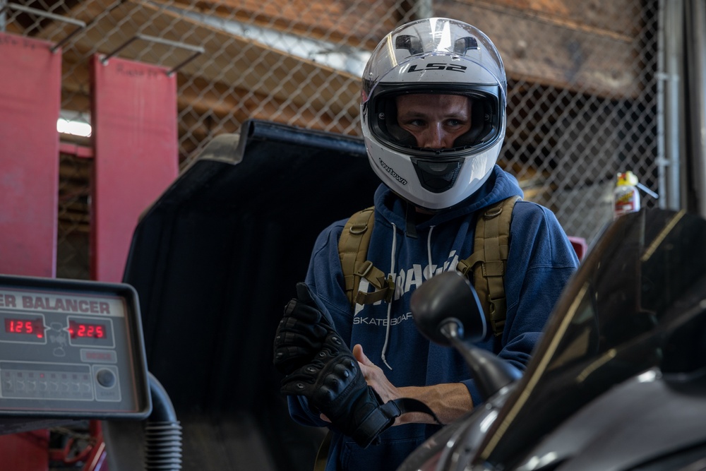 U.S. Marines with H&amp;HS Attend the Motorcycle Mentorship Program