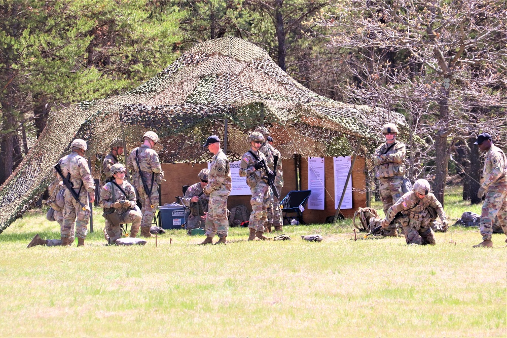 More than 150 Soldiers try for badges in E3B event at Fort McCoy in May