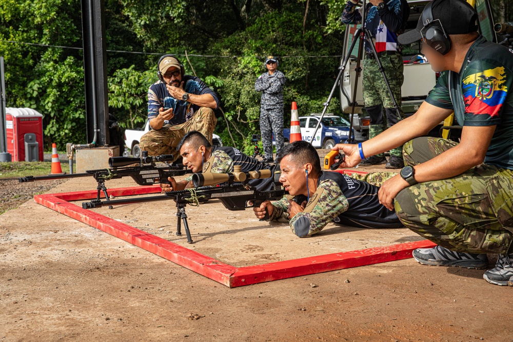 Fuerzas Comando 24 Sniper Course