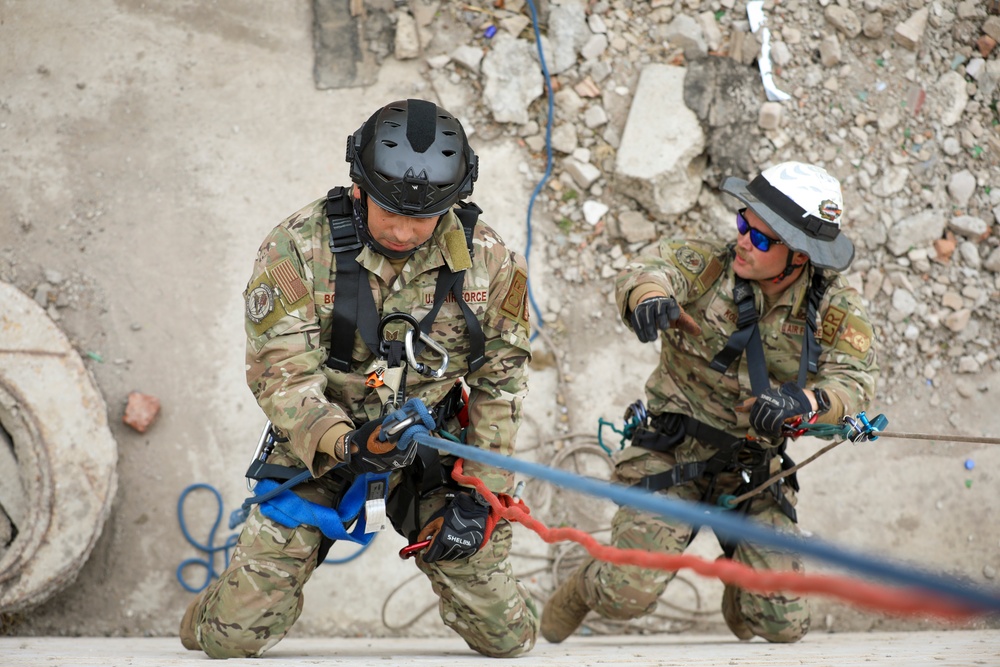 U.S. Airmen, Mongolian rescuers scale new heights at Gobi Wolf 2024