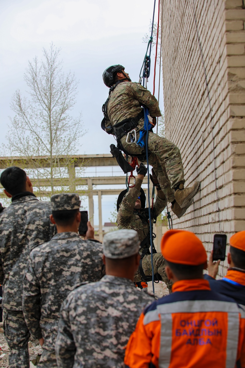 U.S. Airmen, Mongolian rescuers scale new heights at Gobi Wolf 2024