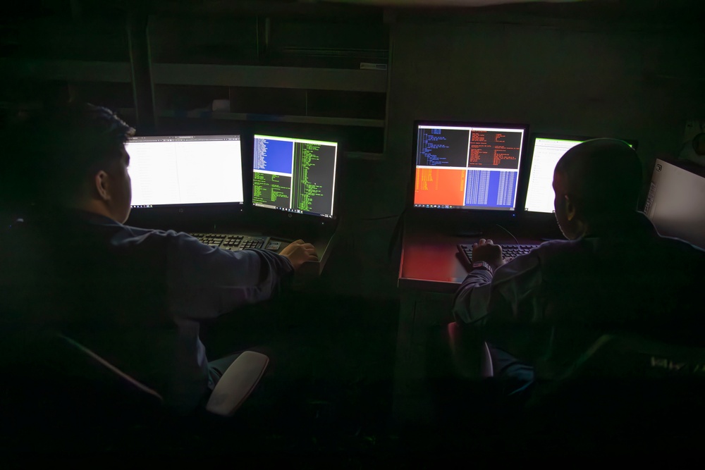 Sailors conduct cyber warfare training exercises aboard Abraham Lincoln