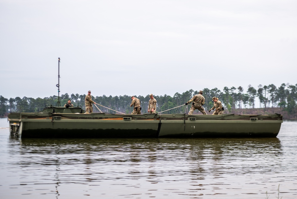 South Carolina National Guard Conducts Boss Lift