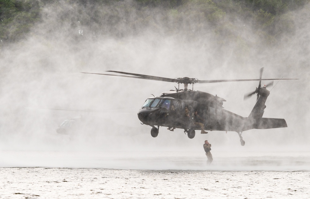 South Carolina National Guard Conducts Helocast Training Exercise