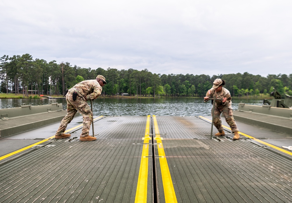 South Carolina National Guard Conducts Boss Lift