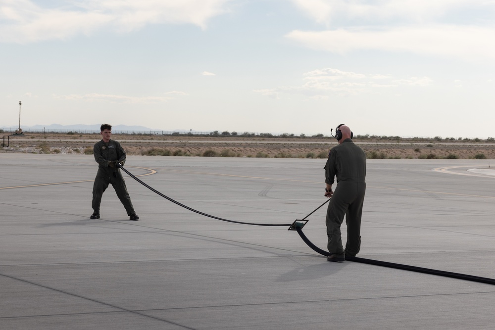 VMGR-153 Marines Conduct Flight Operations in Arizona