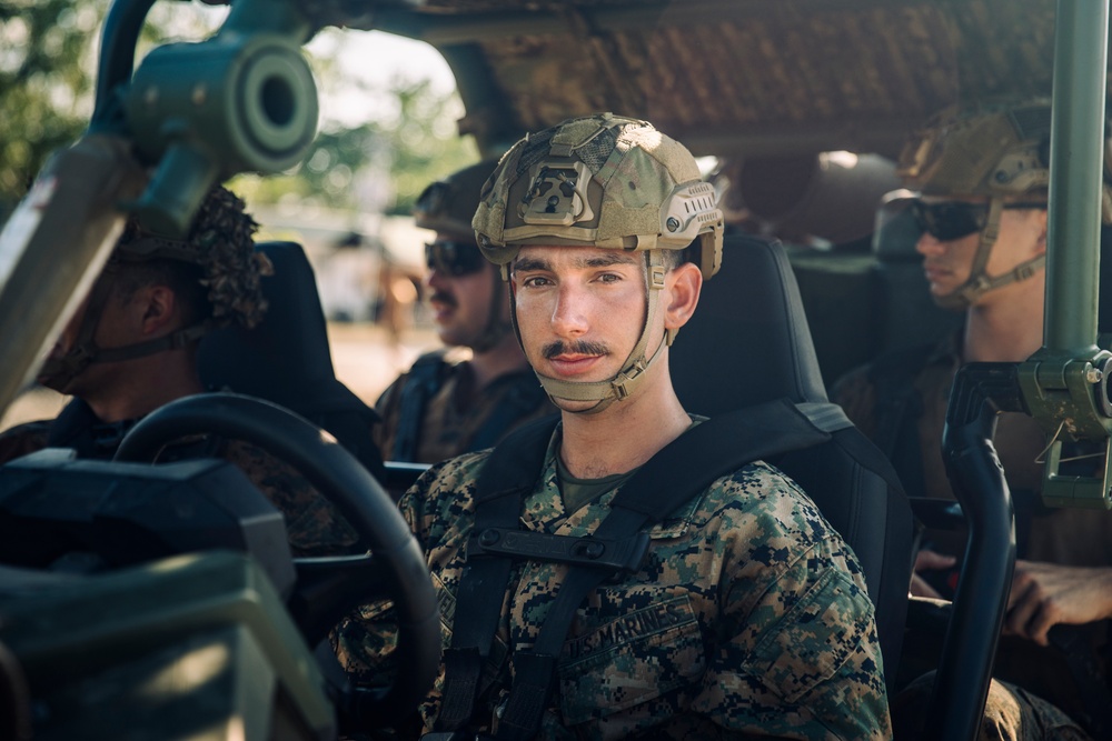 15th MEU, Philippine 3DMBDE Conduct Combined Convoy Across Palawan