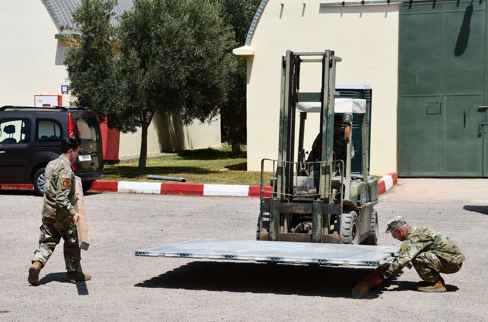 U.S. and Moroccan armed forces combine for pallet airlift build