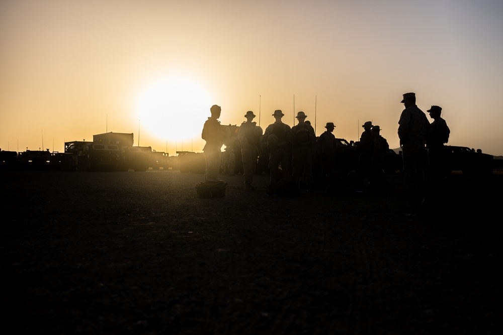 U.S. Marines with 2nd Distribution Support Battalion Perform vehicle Checks