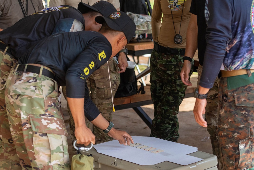 Competitors take part in Fuerzas Comando 24 Sniper Course II