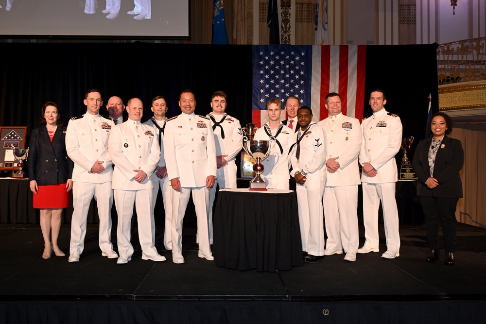 Navy chefs shine in Chicago