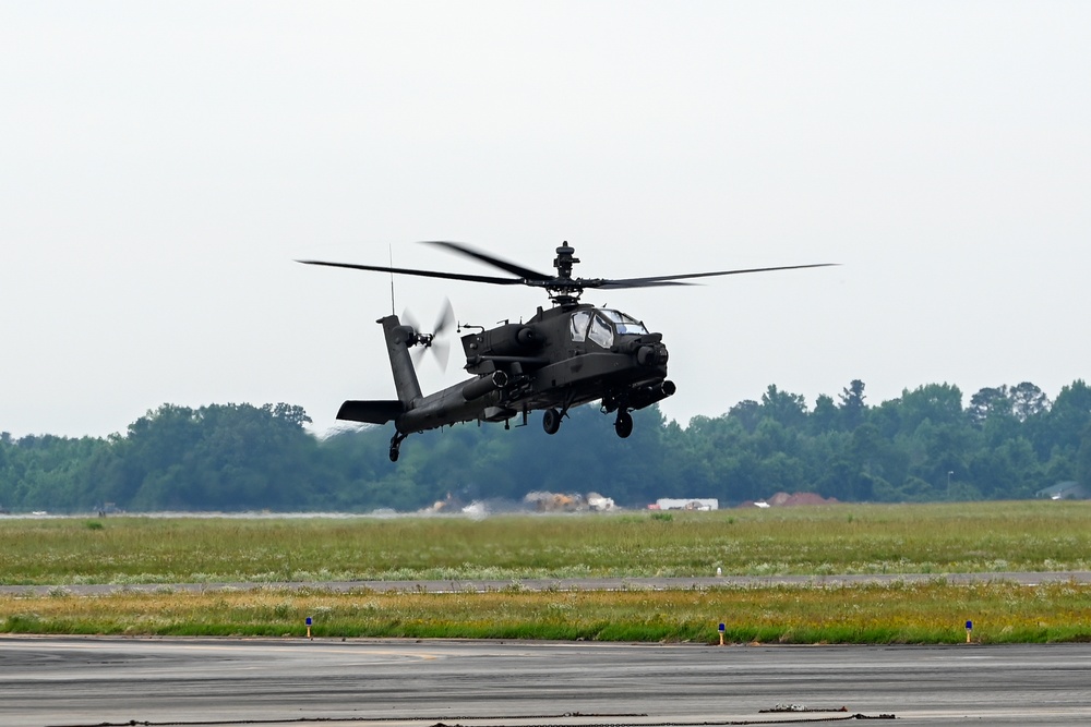 South Carolina Army National Guard AH-64 Apaches launch for Palmetto Fury