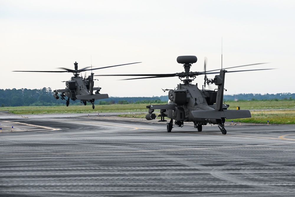 South Carolina Army National Guard AH-64 Apaches launch for Palmetto Fury