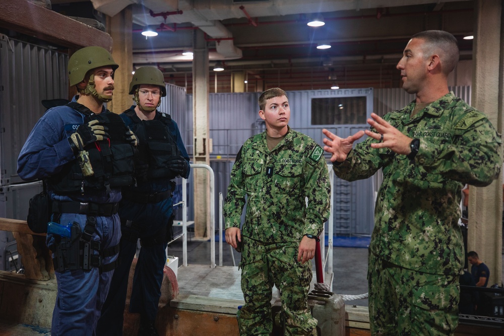 USS John S. McCain Conducts VBSS Operations