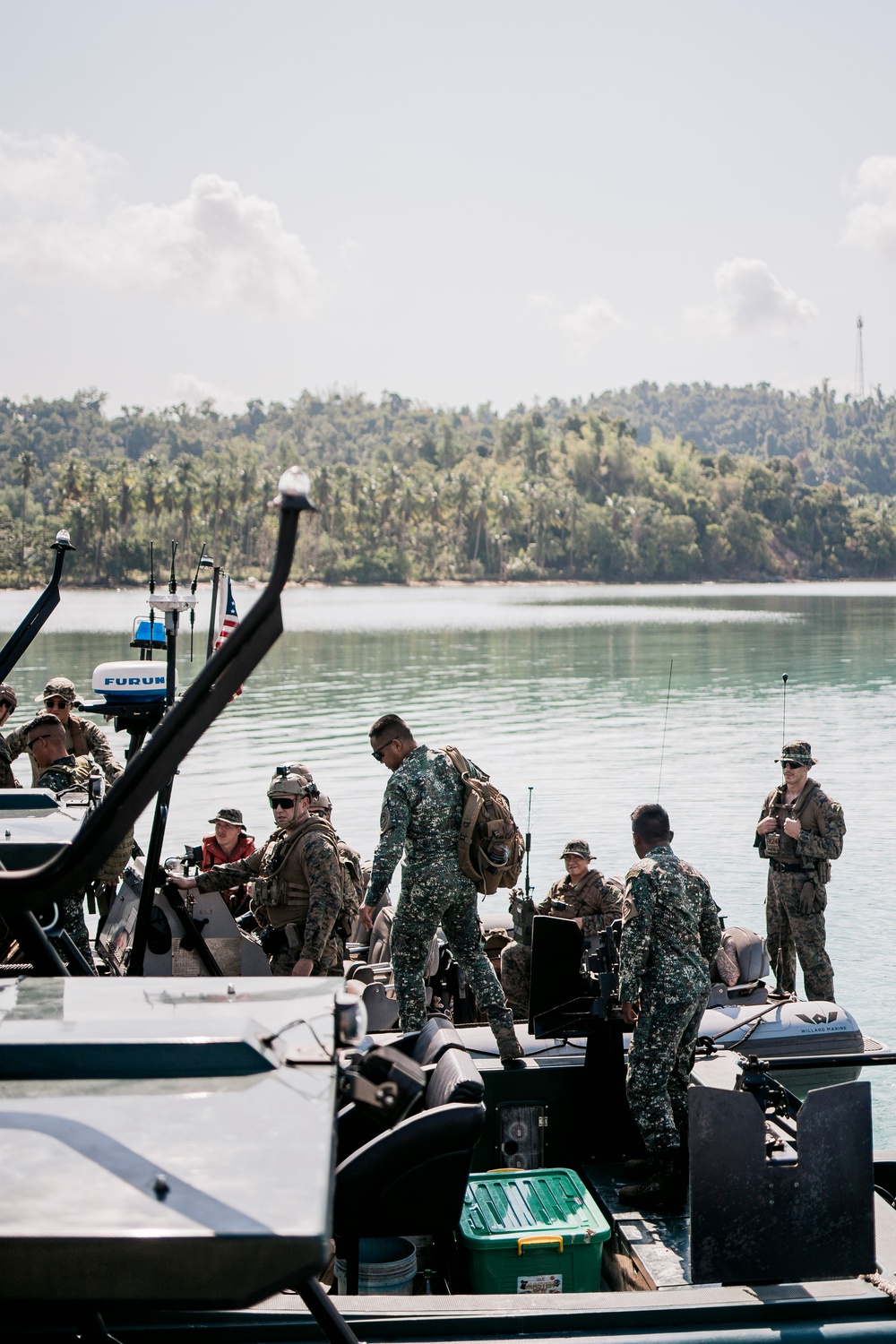 ACDC: US, Philippine Marines Conduct Maritime Reconnaissance Mission Planning