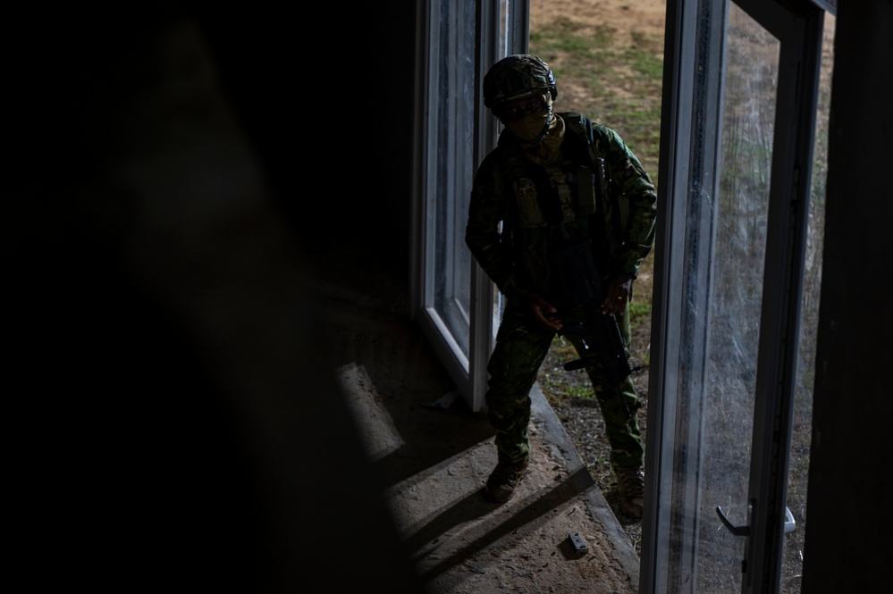 Ivorian Special Forces Conduct Night Operations at Flintlock 24