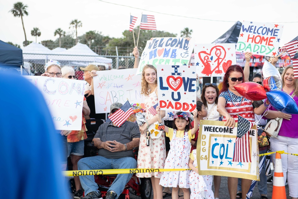 USS Carney Homecoming