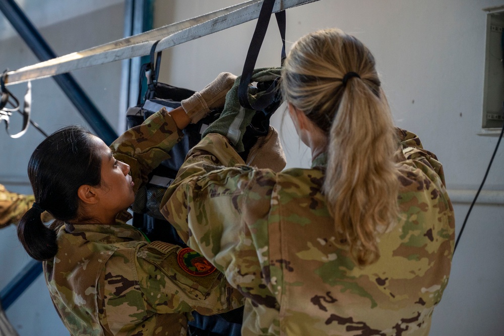 86th Aeromedical Evacuation Squadron set up for multinational training at African Lion