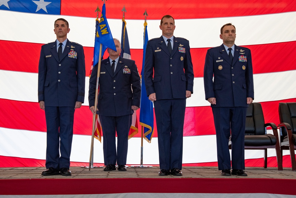 136th Airlift Wing Changes Command