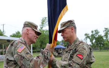 78th Training Division Welcomes New Commander in Change of Command Ceremony