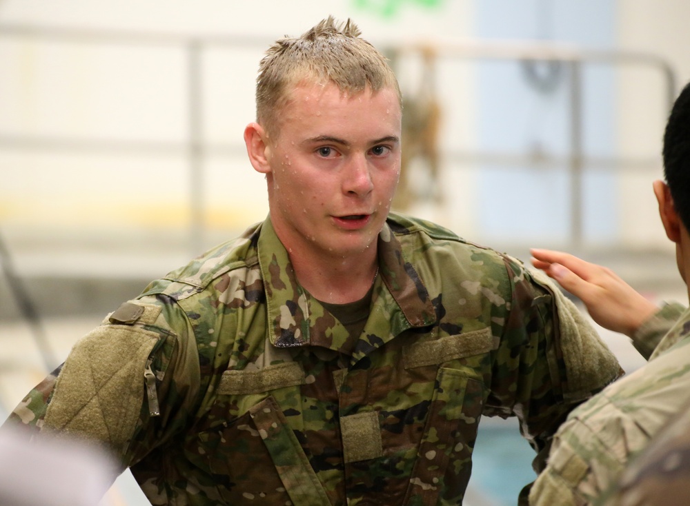 Soldiers Compete in the Region VI National Guard Best Warrior Competition