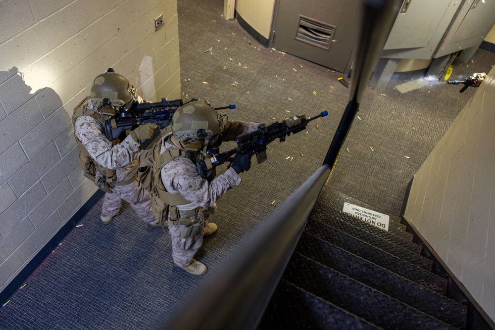 MCSFR Advance Urban Tactics course: Force on Force