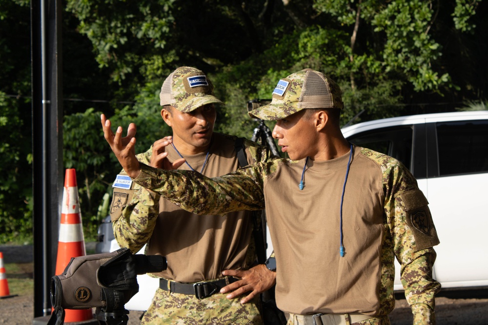 Fuerzas Comando 24 Sniper Course III