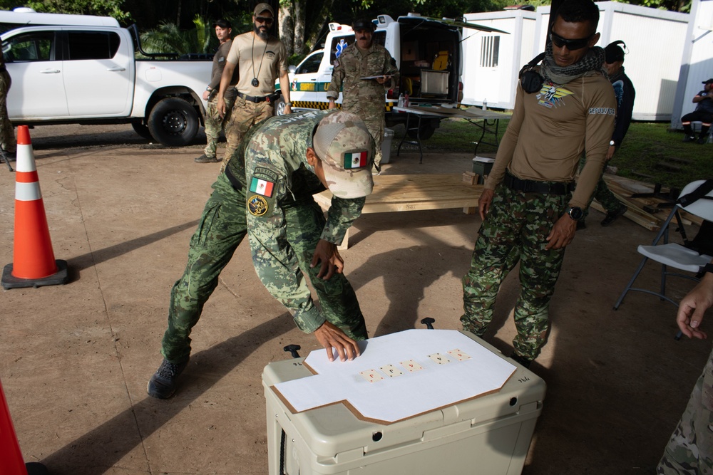 Fuerzas Comando 24 Sniper Course III