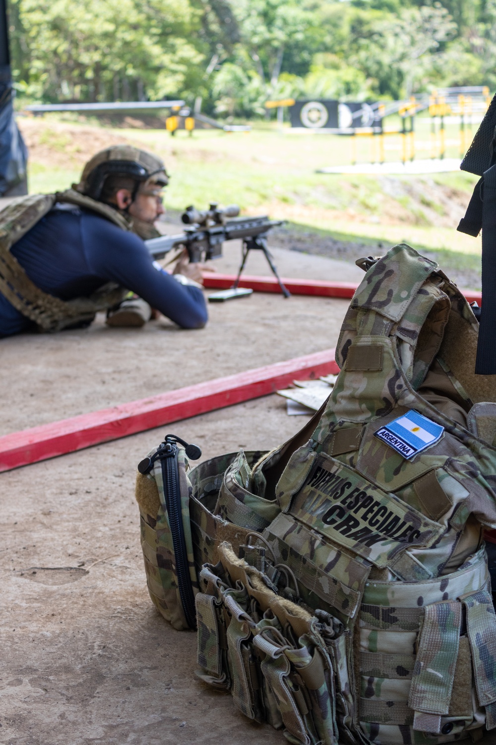 Fuerzas Comando 24 Combined Range III