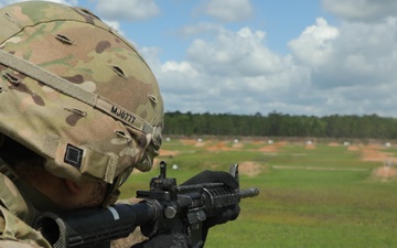 Soldiers compete in the MRC, East Best Leader Competition M4 Qualification Event