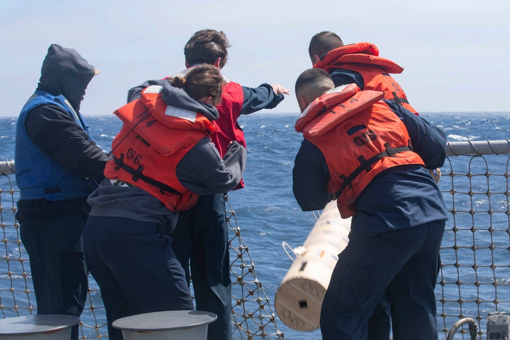 USS Ralph Johnson launches buoy