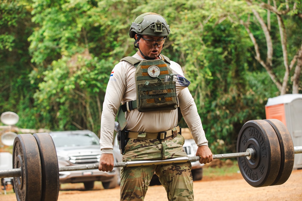 Fuerzas Comando 24 Assaulter Course IV