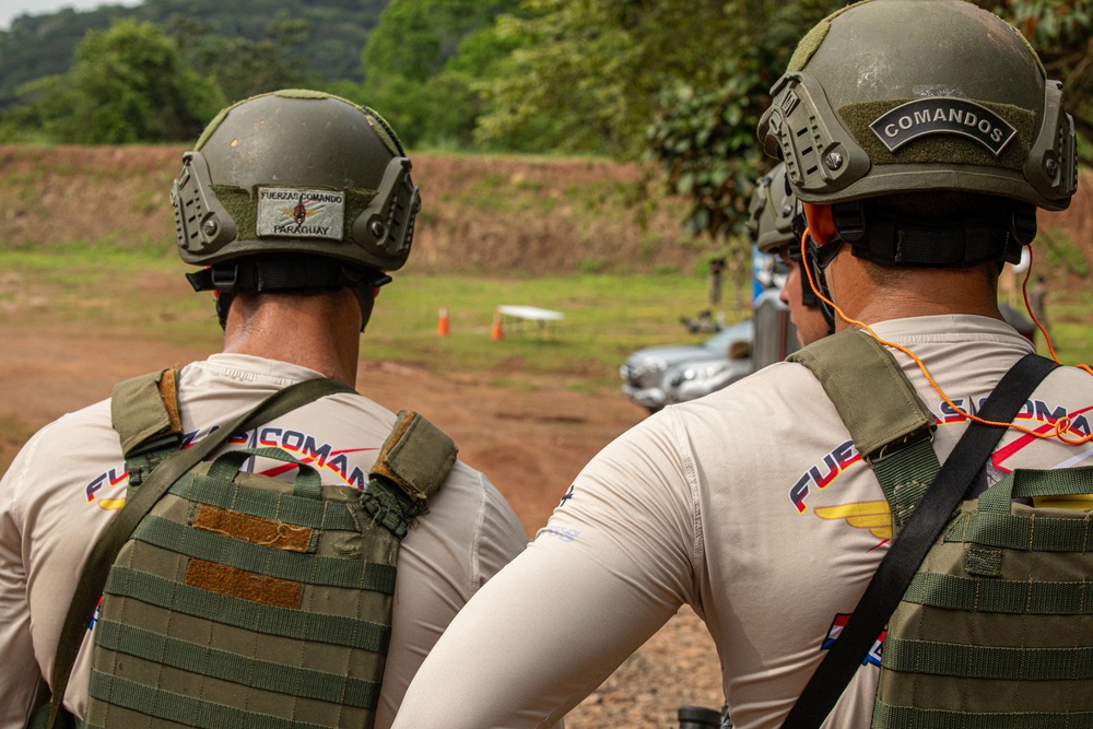 Fuerzas Comando 24 Assaulter Course IV