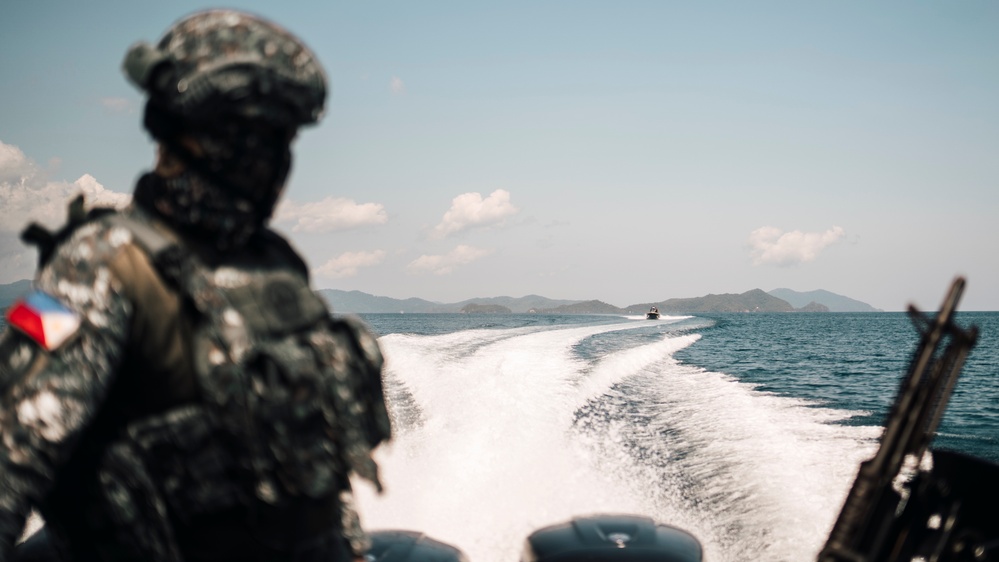 ACDC: US, Philippine Marines Conduct Combined Maritime Domain Awareness Exercise