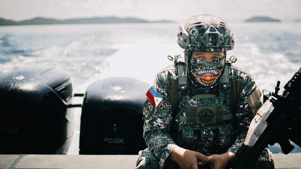 ACDC: US, Philippine Marines Conduct Combined Maritime Domain Awareness Exercise