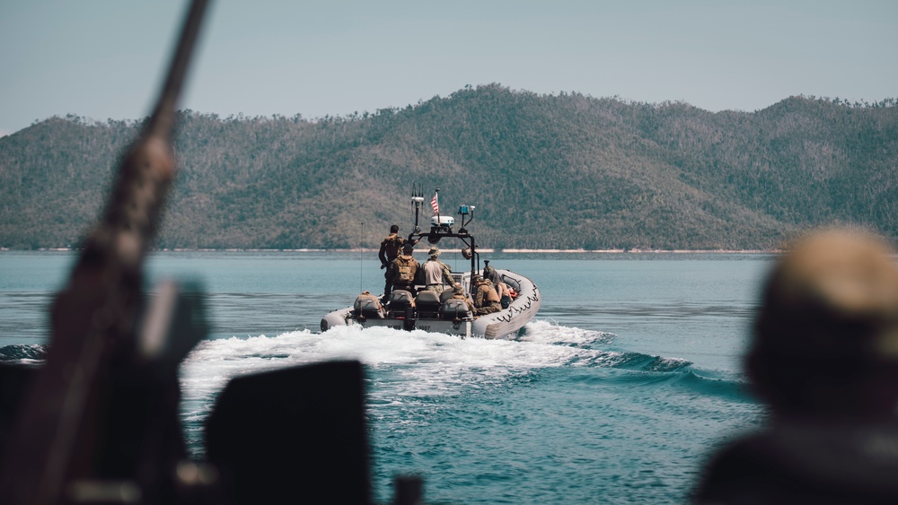 ACDC: US, Philippine Marines Conduct Combined Maritime Domain Awareness Exercise