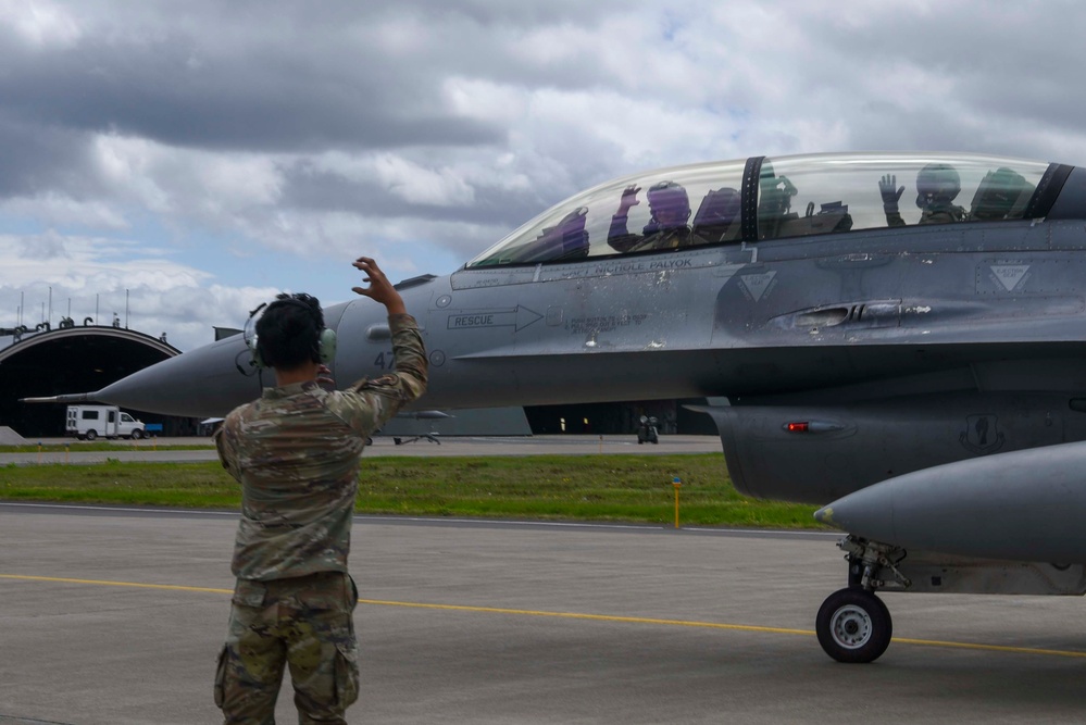 Misawa City Mayor Experiences a Day in the Life of 35th Fighter Wing Commander