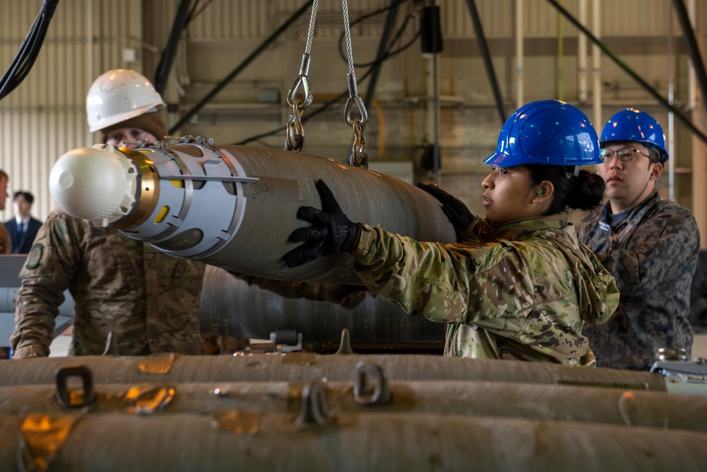 Combat Generation Exercise Reinforces Trilateral Partnerships Among U.S., Japanese, Australian Allies