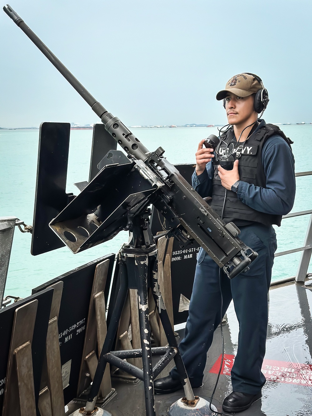 USS Gabrielle Giffords (LCS 10) gets underway