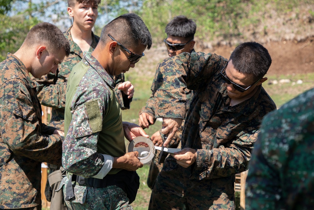 ACDC: 1/7, Philippine service members conduct marksmanship competition