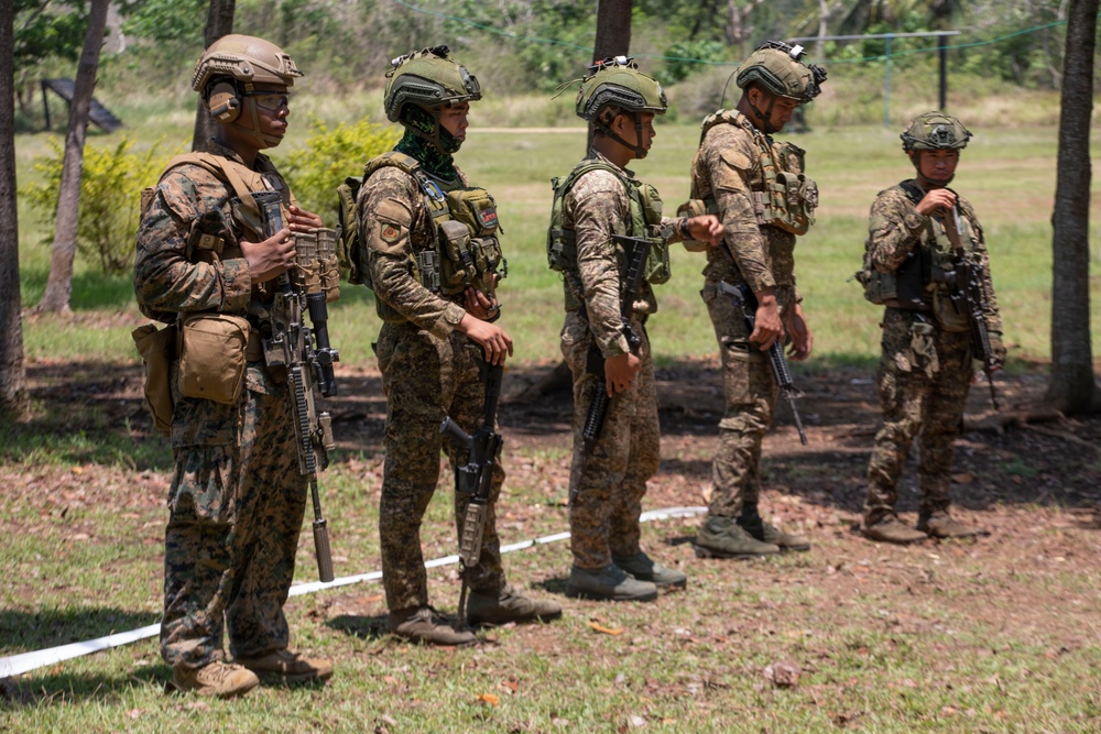1/7, Philippine Armed Forces conduct unknown distance range