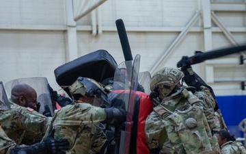 District of Columbia National Guard Trains with Joint Task force - National Capital Region