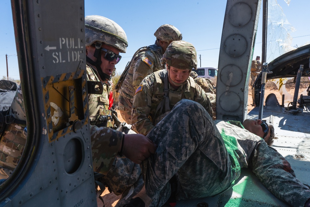 U.S. Soldiers conduct Combat Lifesaver course